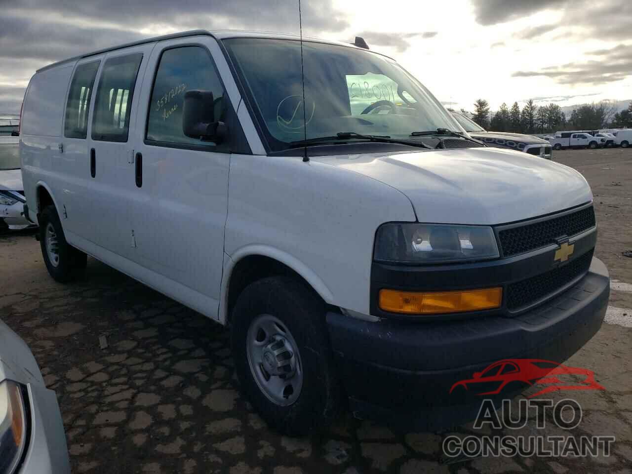 CHEVROLET EXPRESS 2019 - 1GCWGAFP7K1246265