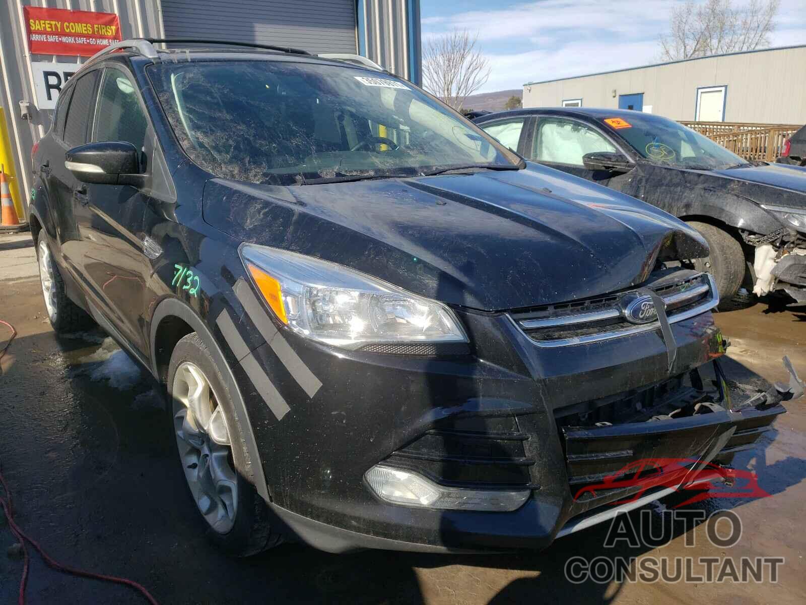 FORD ESCAPE 2016 - 1FMCU9J90GUB10919