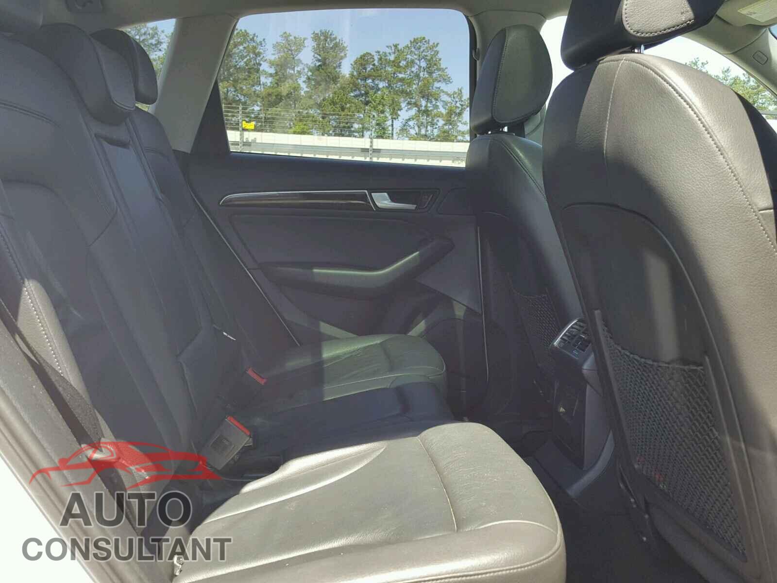 AUDI Q5 2017 - WA1C2AFP5HA067324