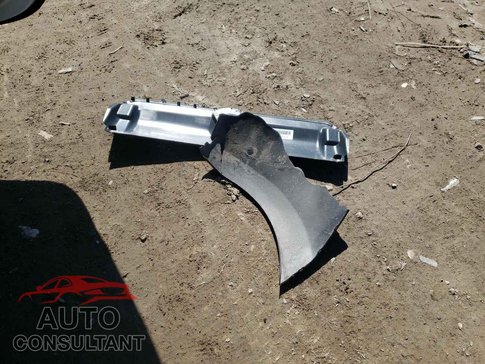 AUDI A4 2021 - WAUDAAF49MN007498