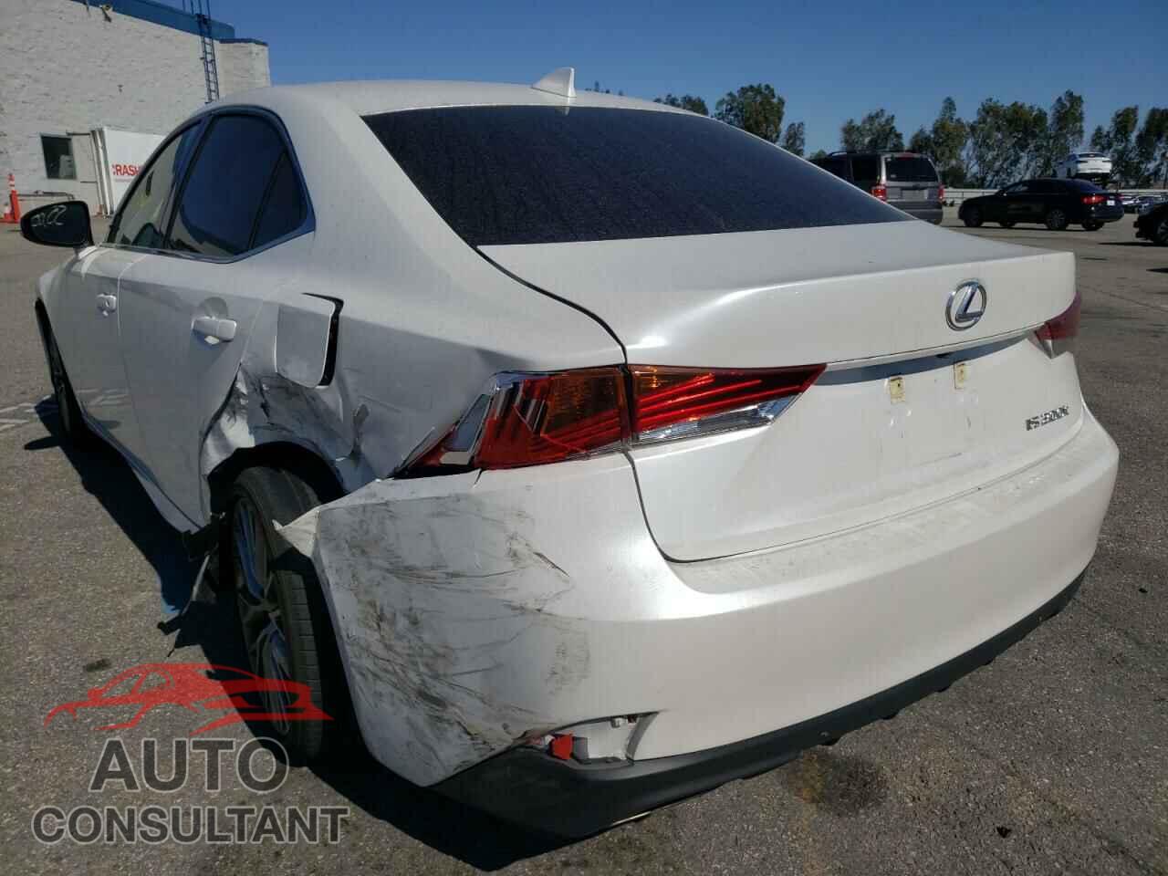 LEXUS IS 2017 - JTHBA1D23H5049276