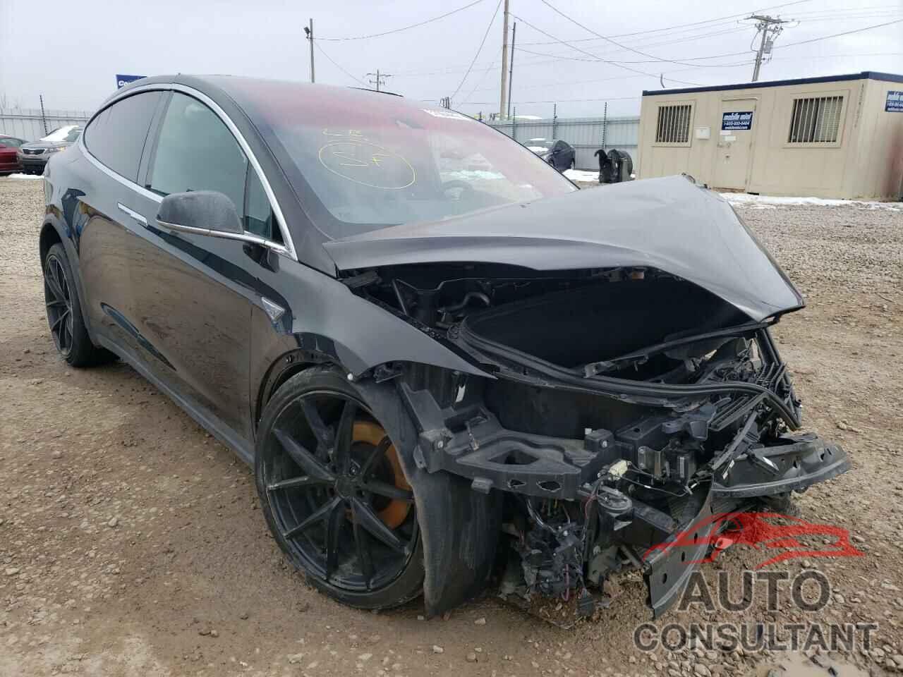 TESLA MODEL X 2016 - 5YJXCBE23GF010870