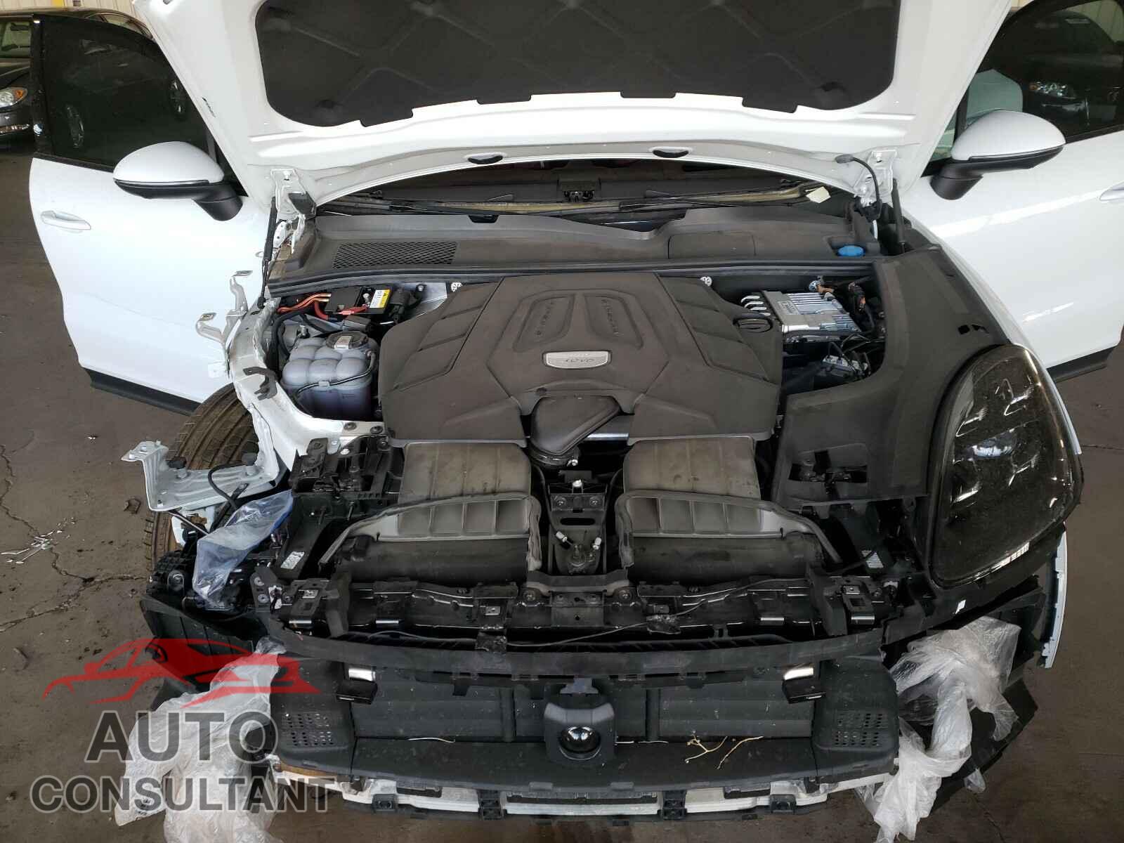 PORSCHE CAYENNE 2019 - WP1AA2AYXKDA14922