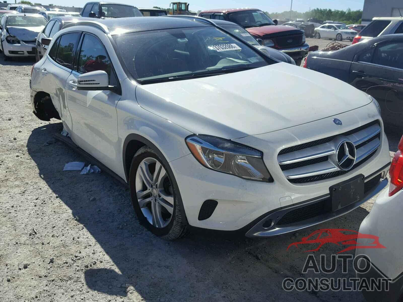 MERCEDES-BENZ GLA 250 4M 2015 - WDCTG4GB5FJ170486