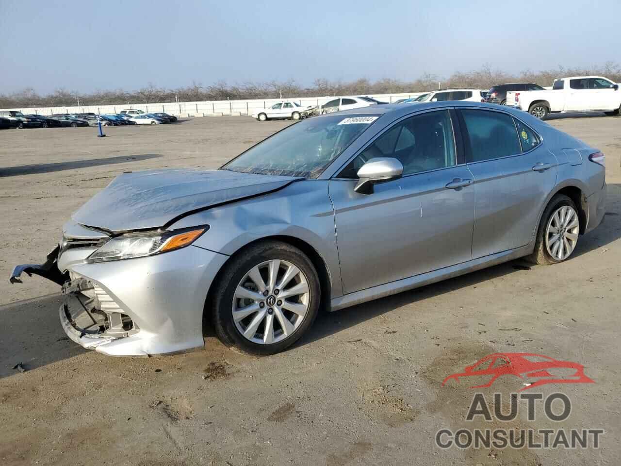 TOYOTA CAMRY 2019 - 4T1B11HK1KU700957