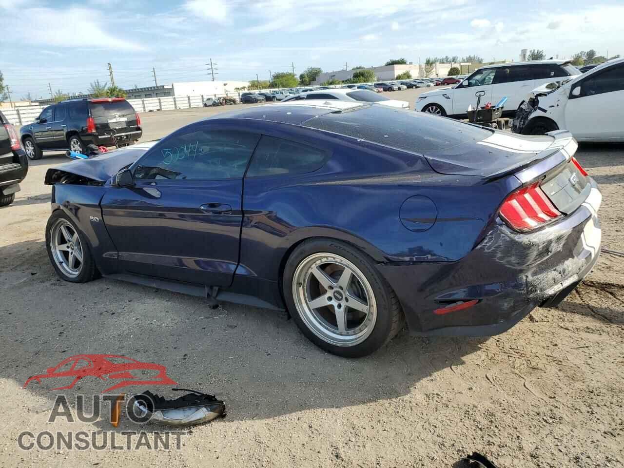 FORD MUSTANG 2019 - 1FA6P8CF2K5205352
