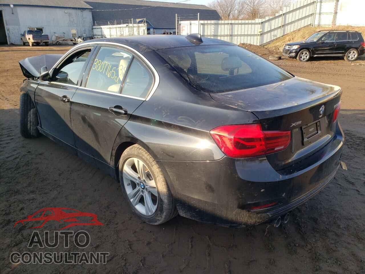BMW 3 SERIES 2018 - WBA8D9C55JEM34242