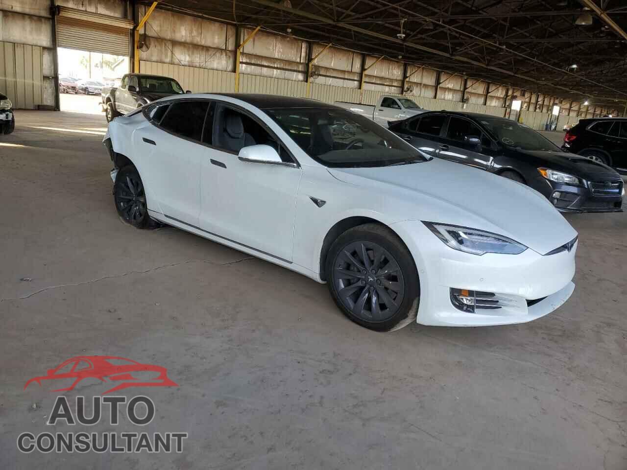 TESLA MODEL S 2018 - 5YJSA1E25JF294987