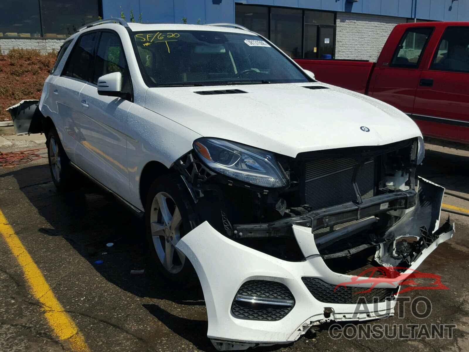 MERCEDES-BENZ GLE 350 4MATIC 2016 - 4JGDA5HB6GA754716