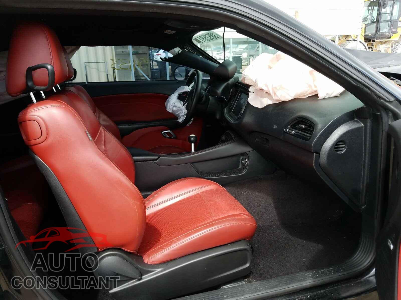DODGE CHALLENGER 2016 - 2C3CDZBT3GH138221