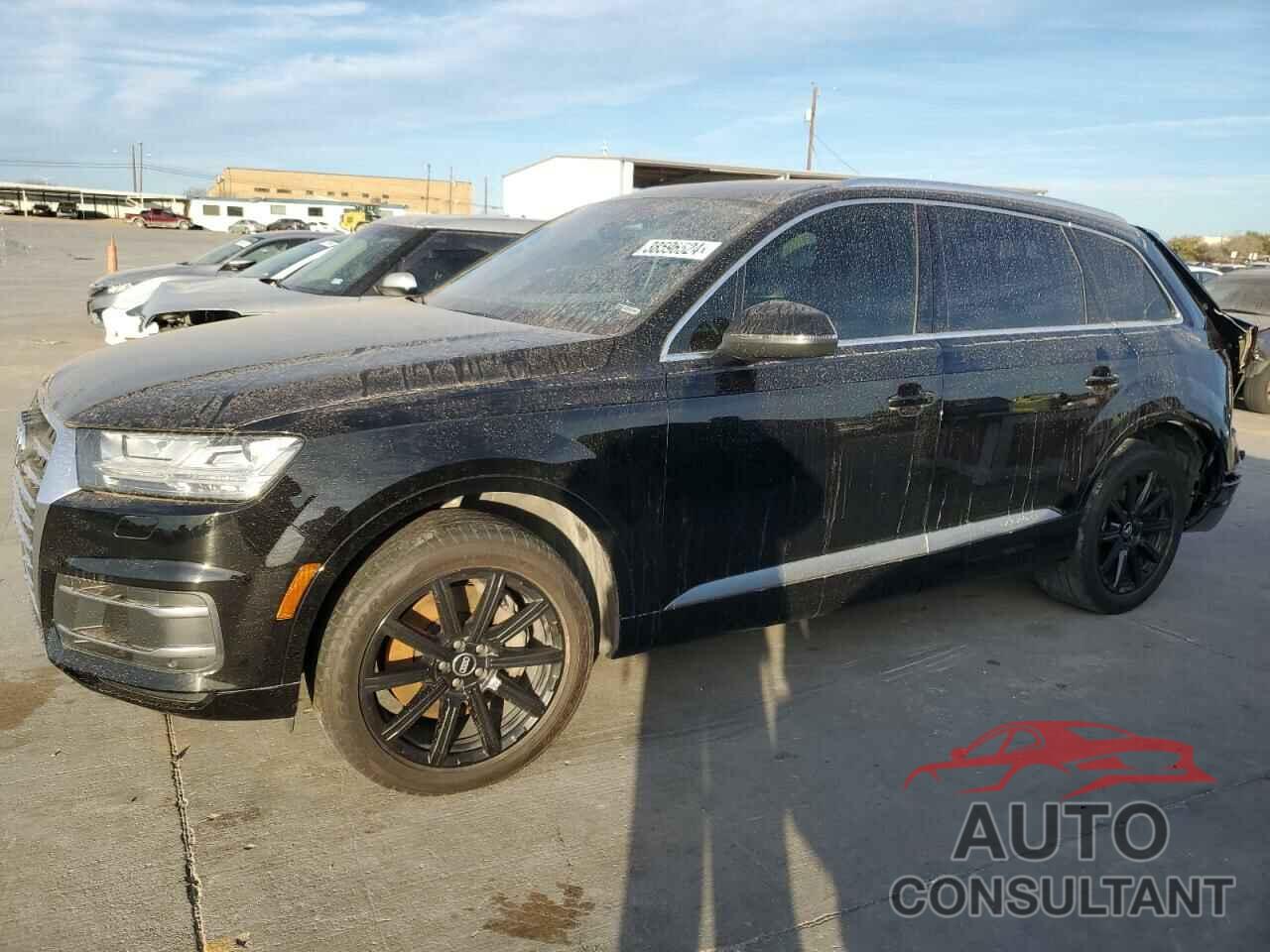 AUDI Q7 2018 - WA1LHAF72JD027303