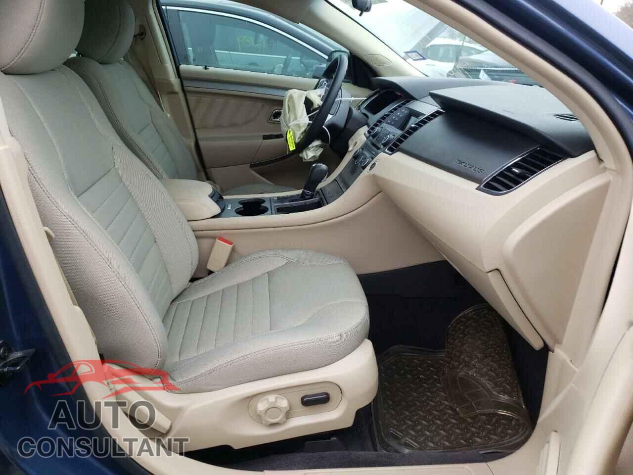 FORD TAURUS 2018 - 1FAHP2D86JG117168