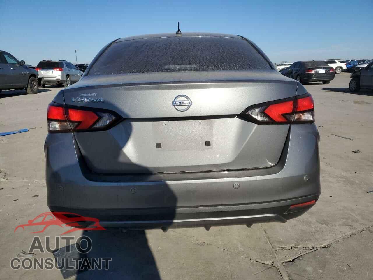 NISSAN VERSA 2020 - 3N1CN8DV4LL912921
