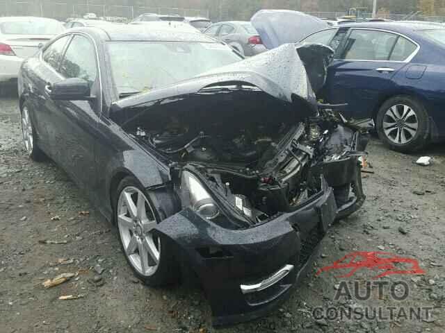 MERCEDES-BENZ C350 2015 - WDDGJ8JBXFG362501