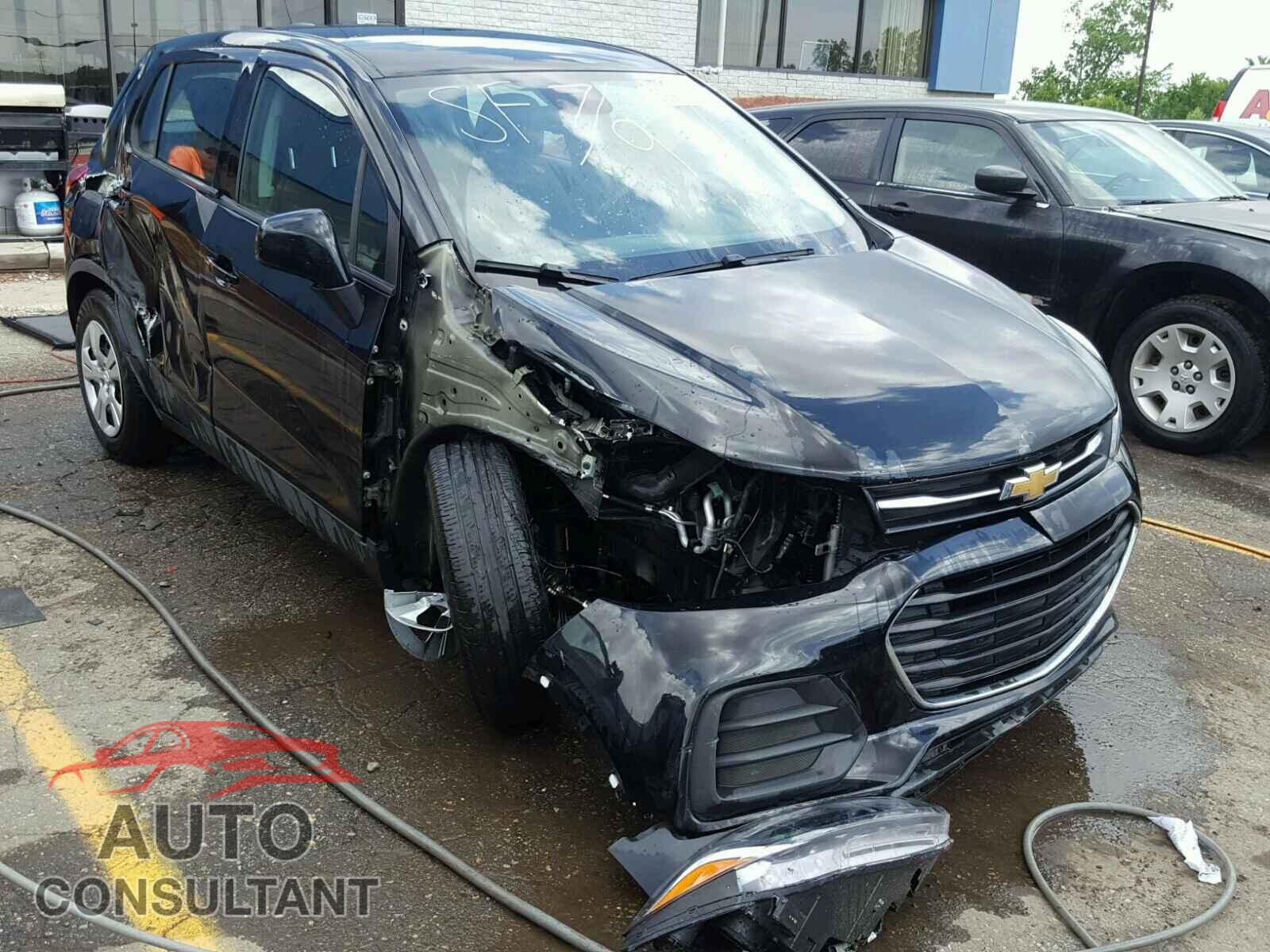 CHEVROLET TRAX LS 2017 - 3GNCJKSB8HL222649