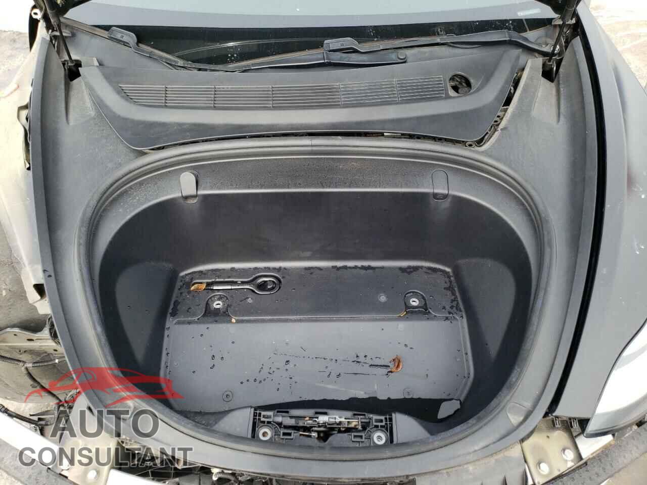 TESLA MODEL 3 2019 - 5YJ3E1EB5KF421294