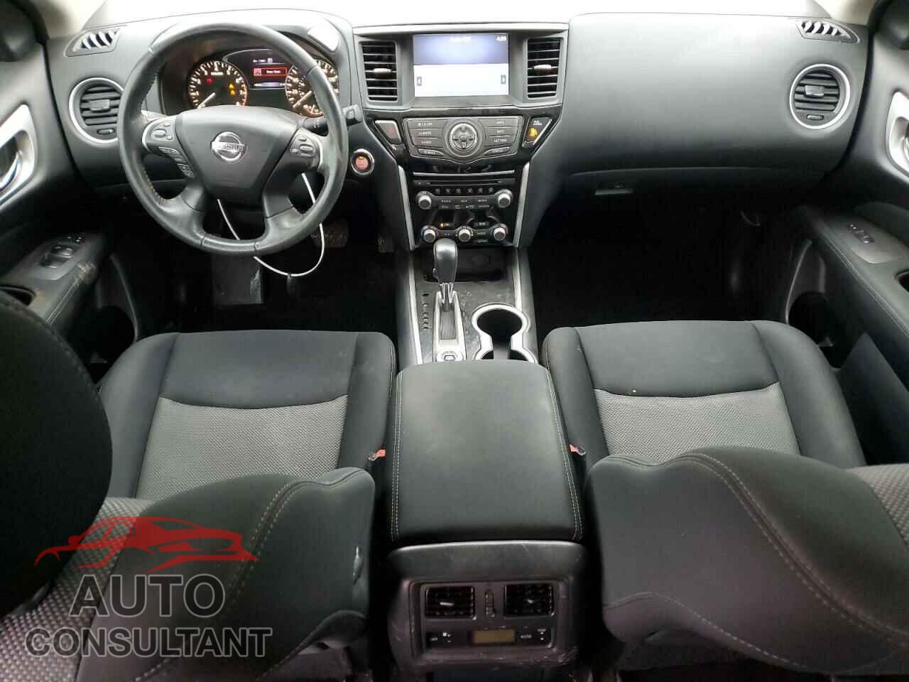 NISSAN PATHFINDER 2017 - 5N1DR2MM8HC649406