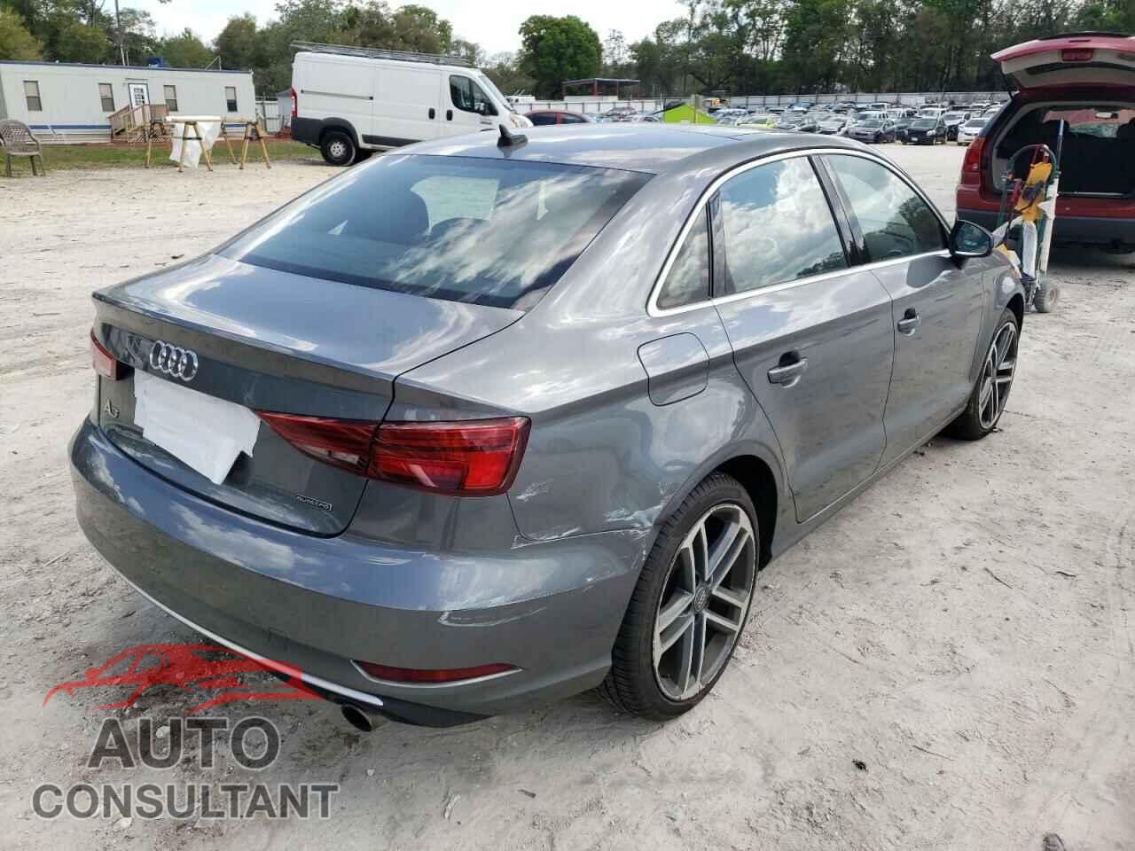 AUDI A3 2019 - WAUBEGFFXK1017364