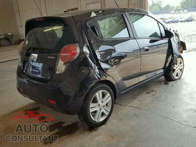 CHEVROLET SPARK 2015 - KL8CB6S95FC802565