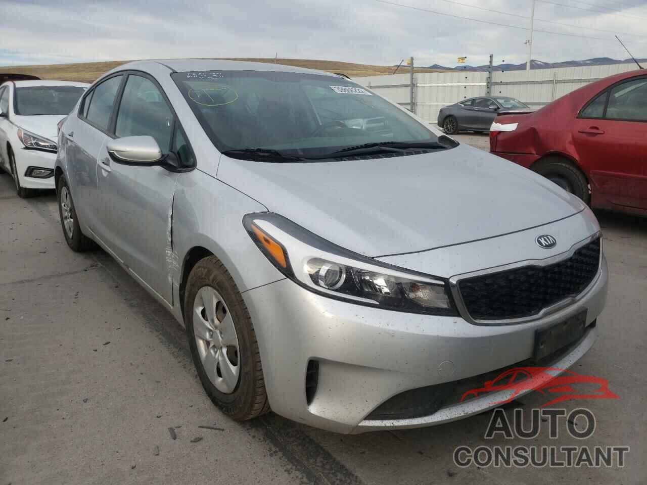 KIA FORTE 2018 - 3KPFK4A74JE244055