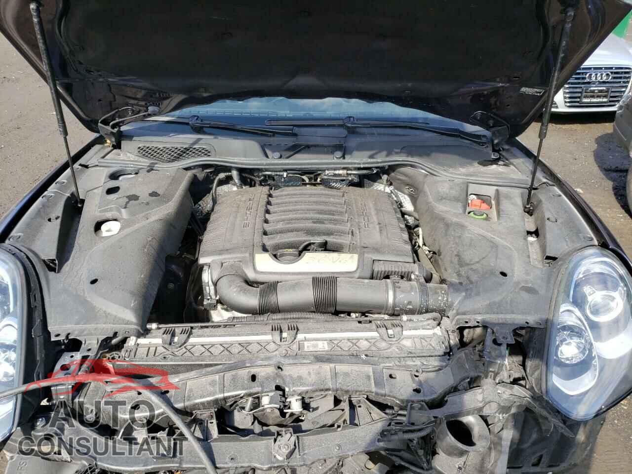 PORSCHE CAYENNE 2018 - WP1AA2A2XJKA00329