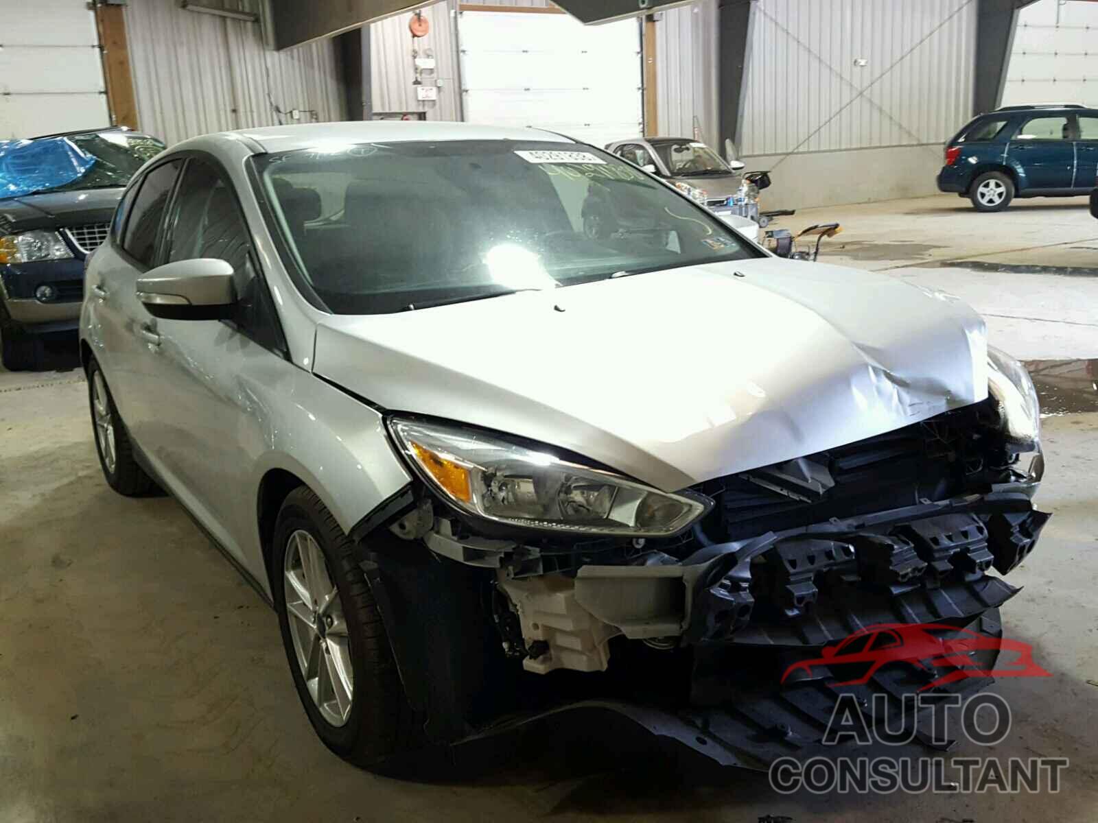 FORD FOCUS 2016 - 1FADP3K27GL313980