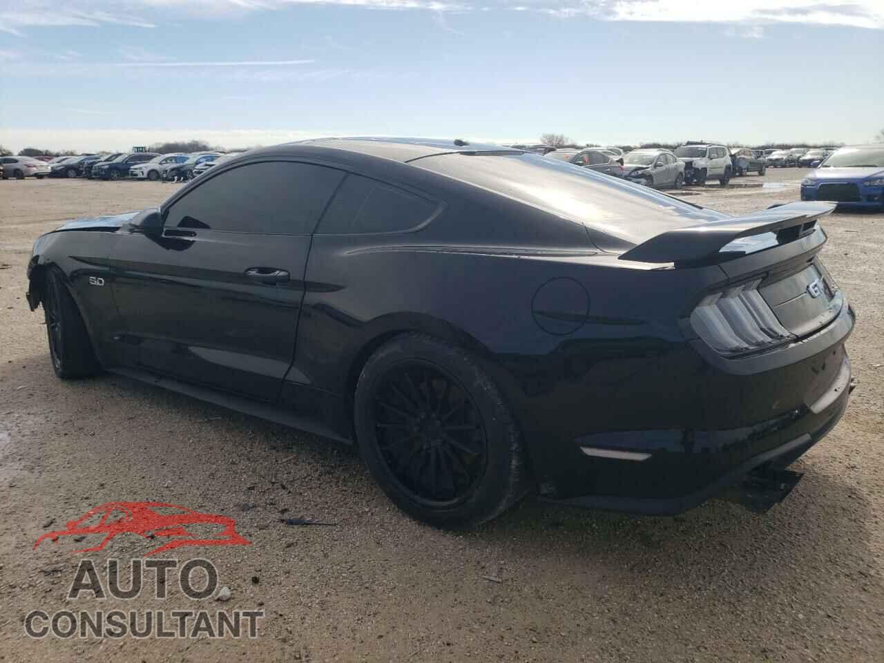 FORD MUSTANG 2019 - 1FA6P8CF3K5143301