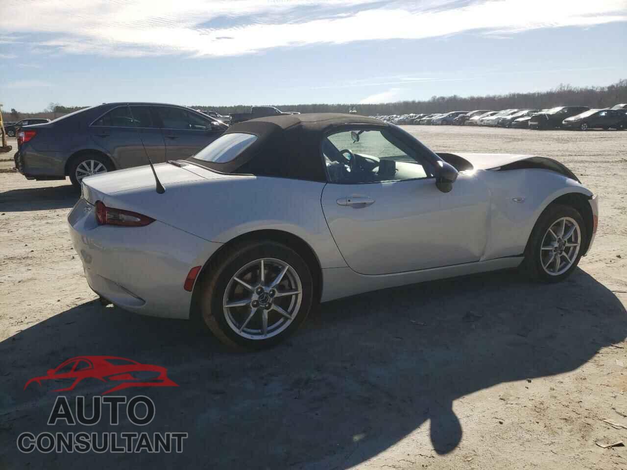 MAZDA MX5 2018 - JM1NDAB71J0200252