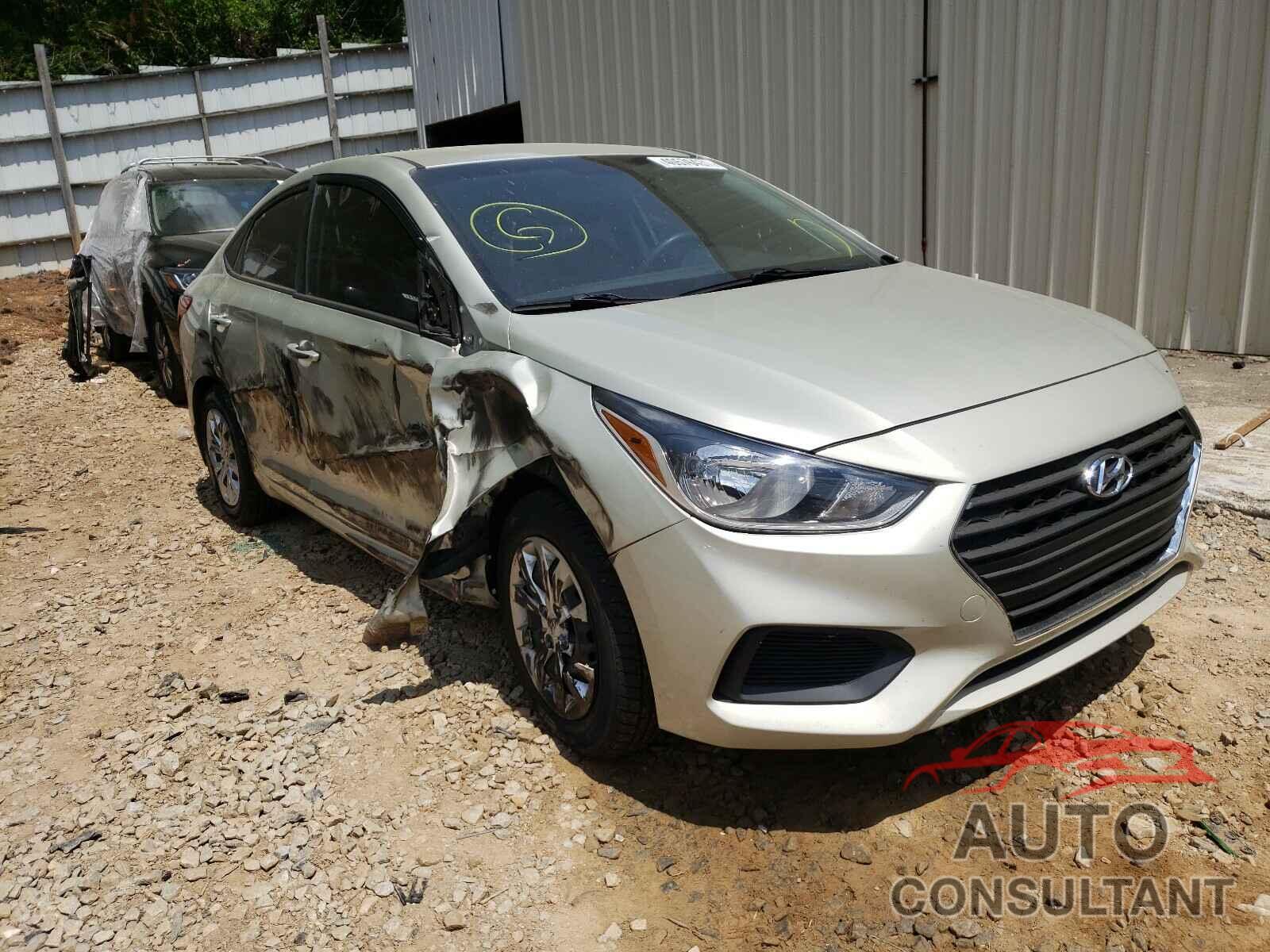 HYUNDAI ACCENT 2018 - 3KPC24A39JE035118