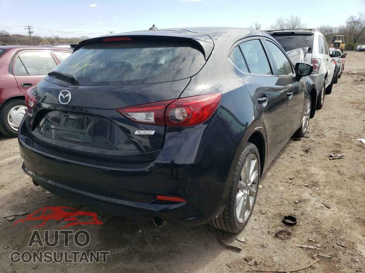 MAZDA 3 2017 - 3MZBN1L75HM121802