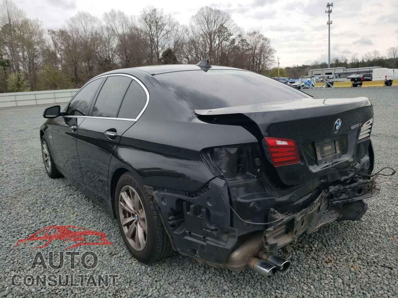 BMW 5 SERIES 2016 - WBA5A5C58GD525847