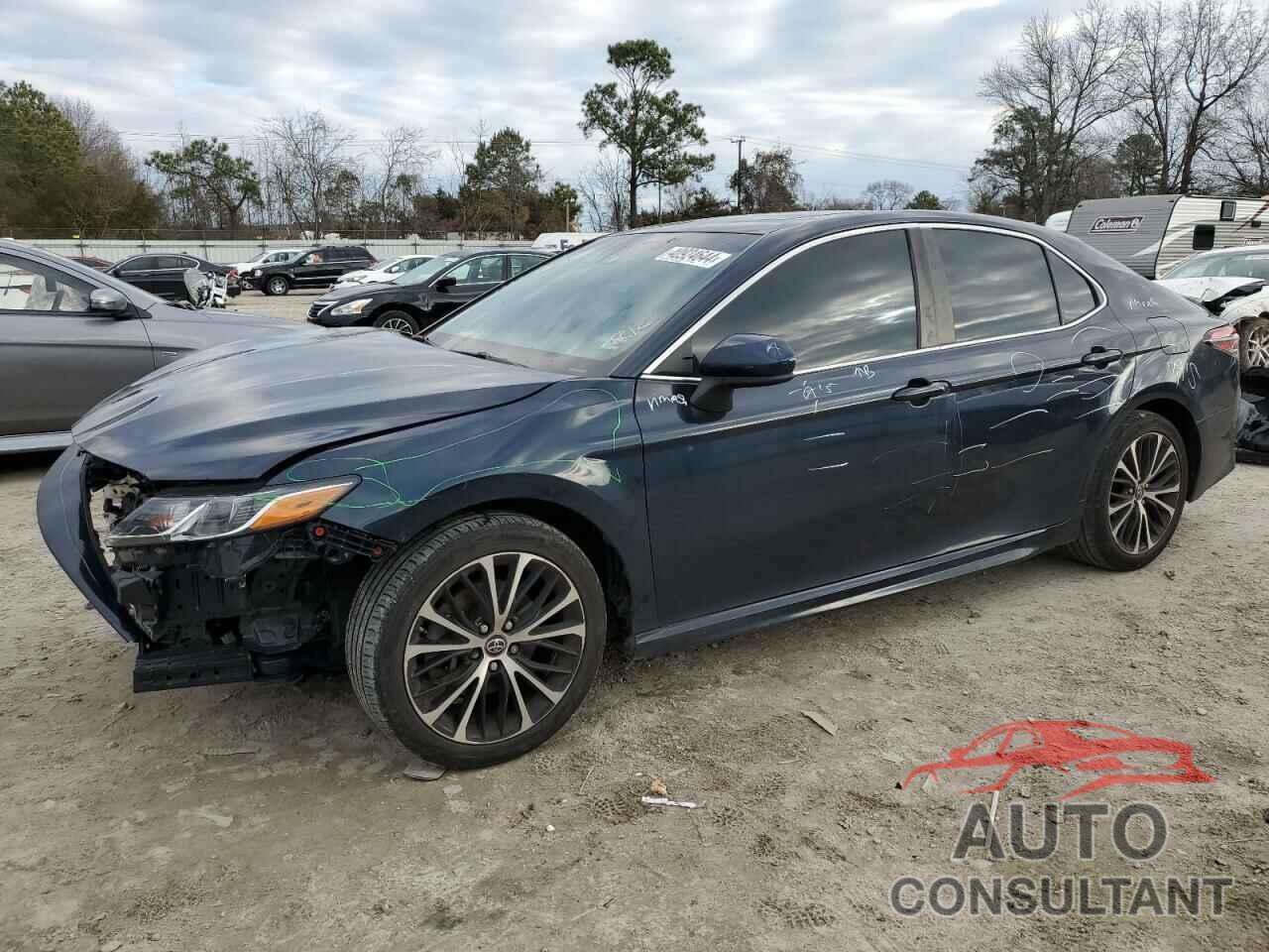 TOYOTA CAMRY 2018 - 4T1B11HK3JU657186