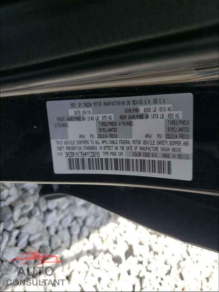 MAZDA 3 2017 - 3MZBN1K75HM103916