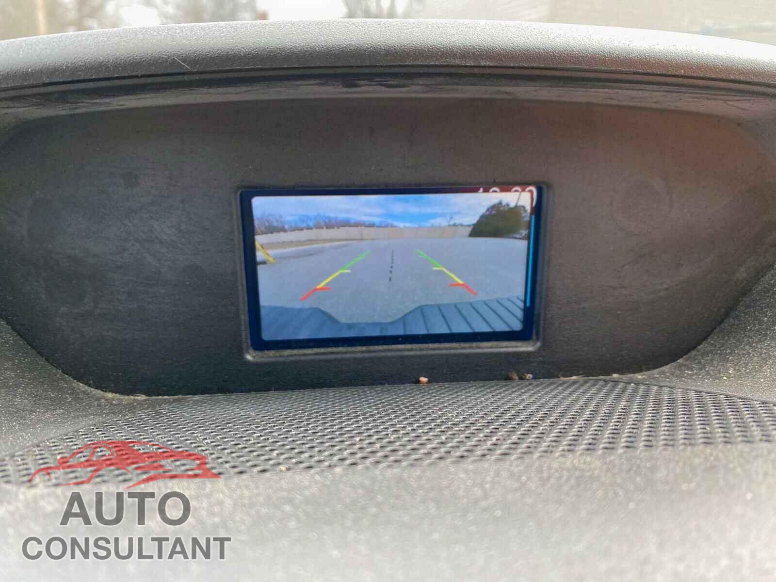 FORD TRANSIT CO 2016 - 1FTYE1YM5GKA57794