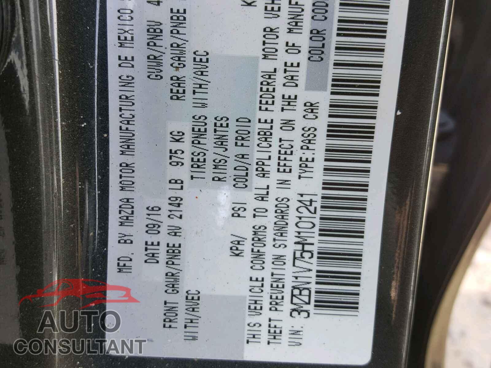 MAZDA 3 2017 - 3MZBN1V75HM101241