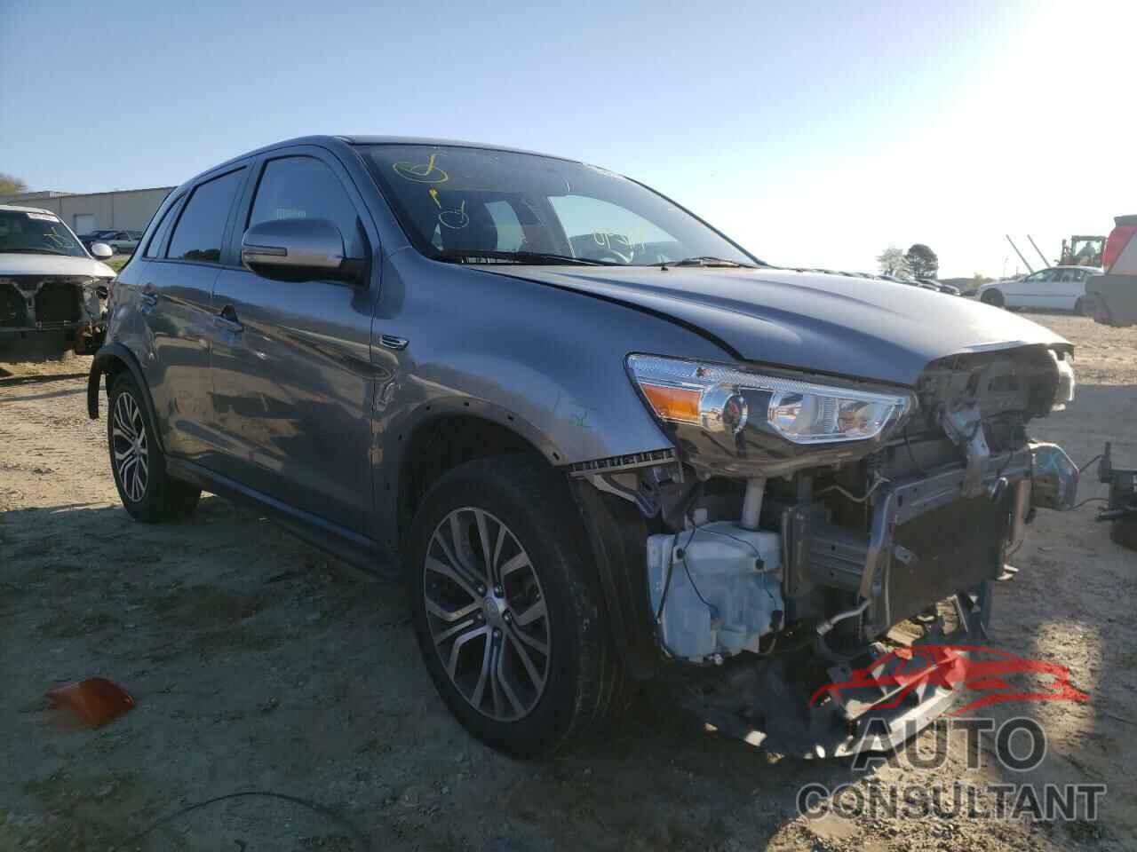 MITSUBISHI OUTLANDER 2018 - JA4AP3AU7JU019913