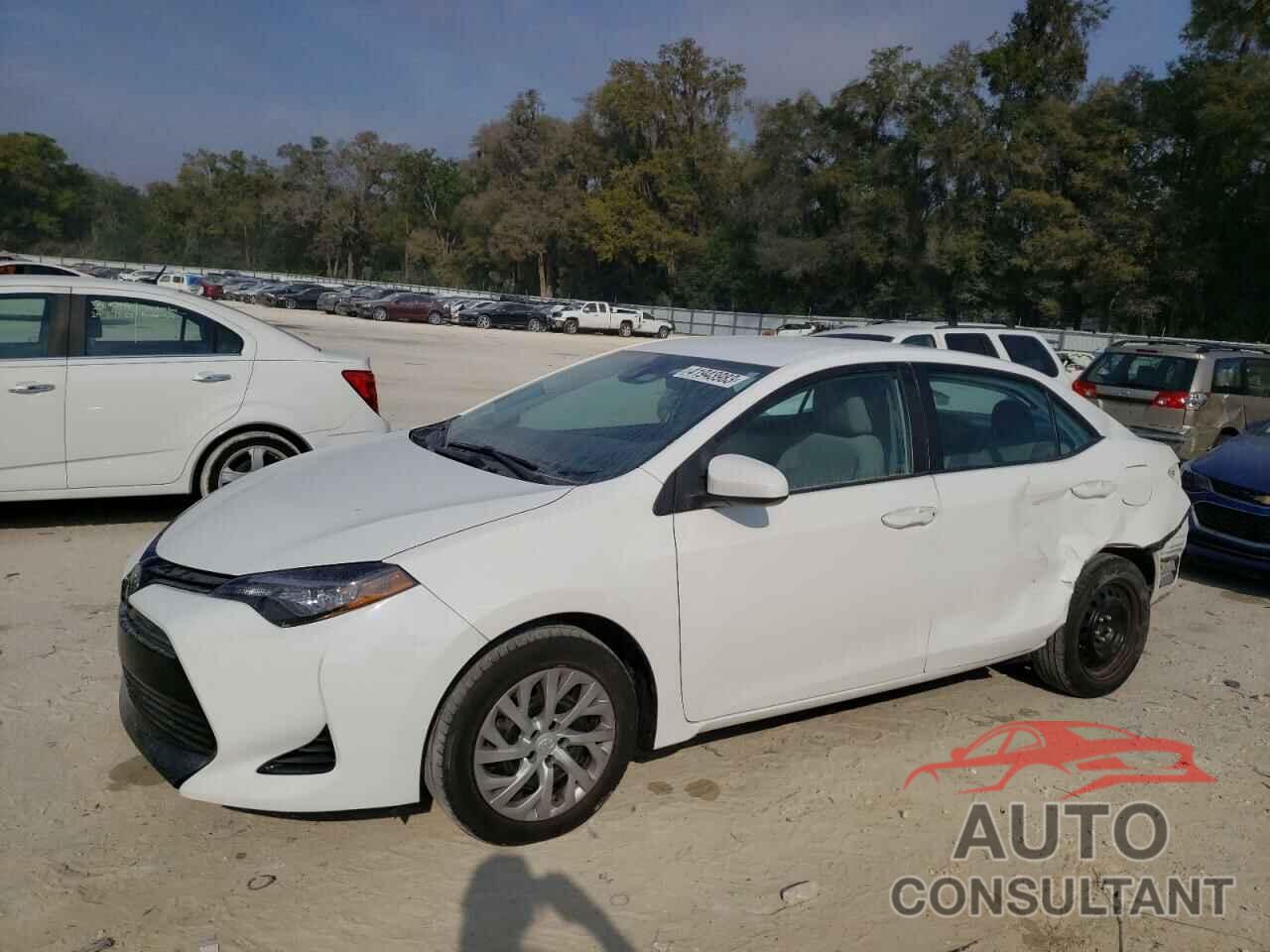 TOYOTA COROLLA 2017 - 5YFBURHE7HP613753