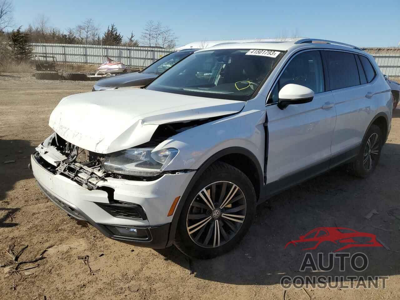 VOLKSWAGEN TIGUAN 2018 - 3VV2B7AX2JM145581