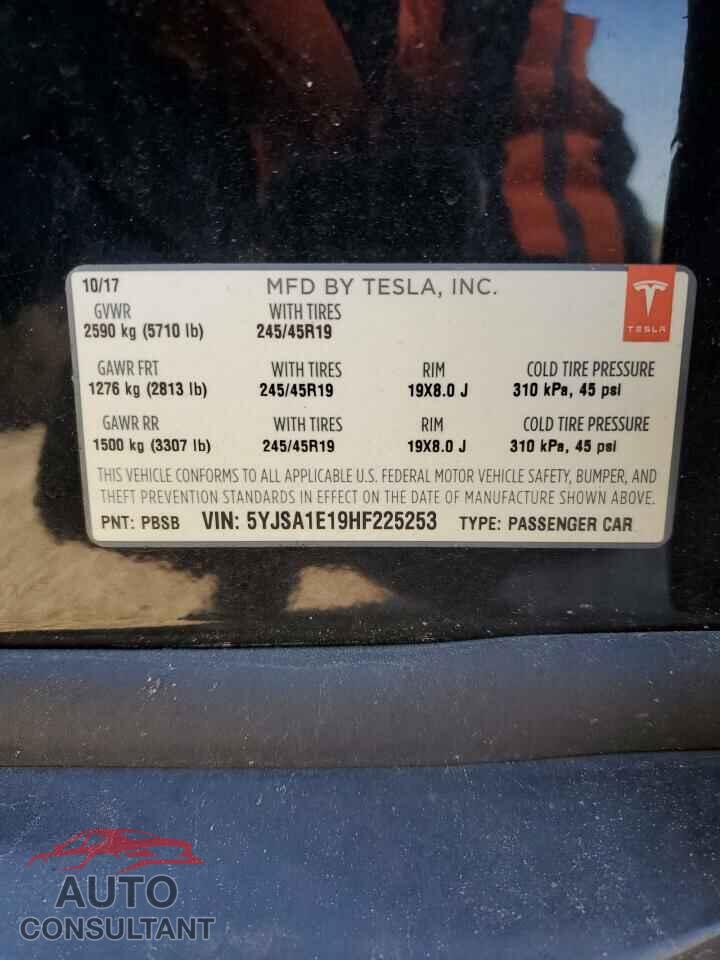 TESLA MODEL S 2017 - 5YJSA1E19HF225253
