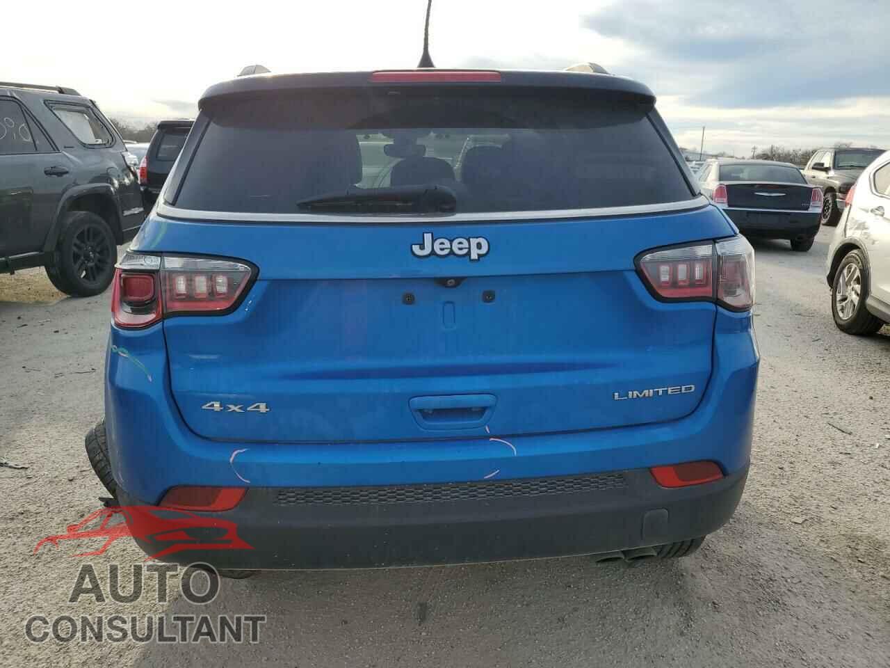 JEEP COMPASS 2018 - 3C4NJDCB8JT117692