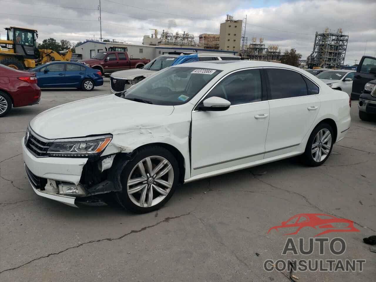 VOLKSWAGEN PASSAT 2017 - 1VWGT7A37HC071016