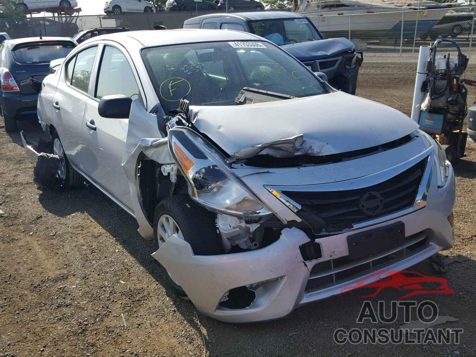 NISSAN VERSA 2015 - 3N1CN7AP4FL913233