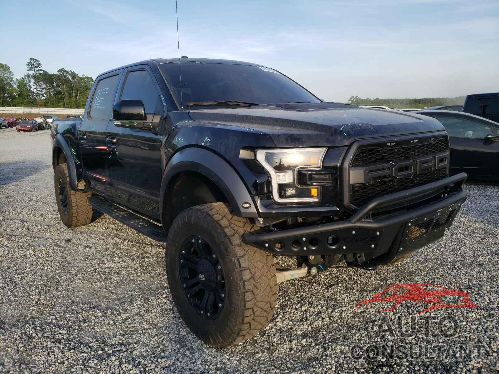 FORD F150 SVT 2017 - 1FTFW1RG2HFB29851