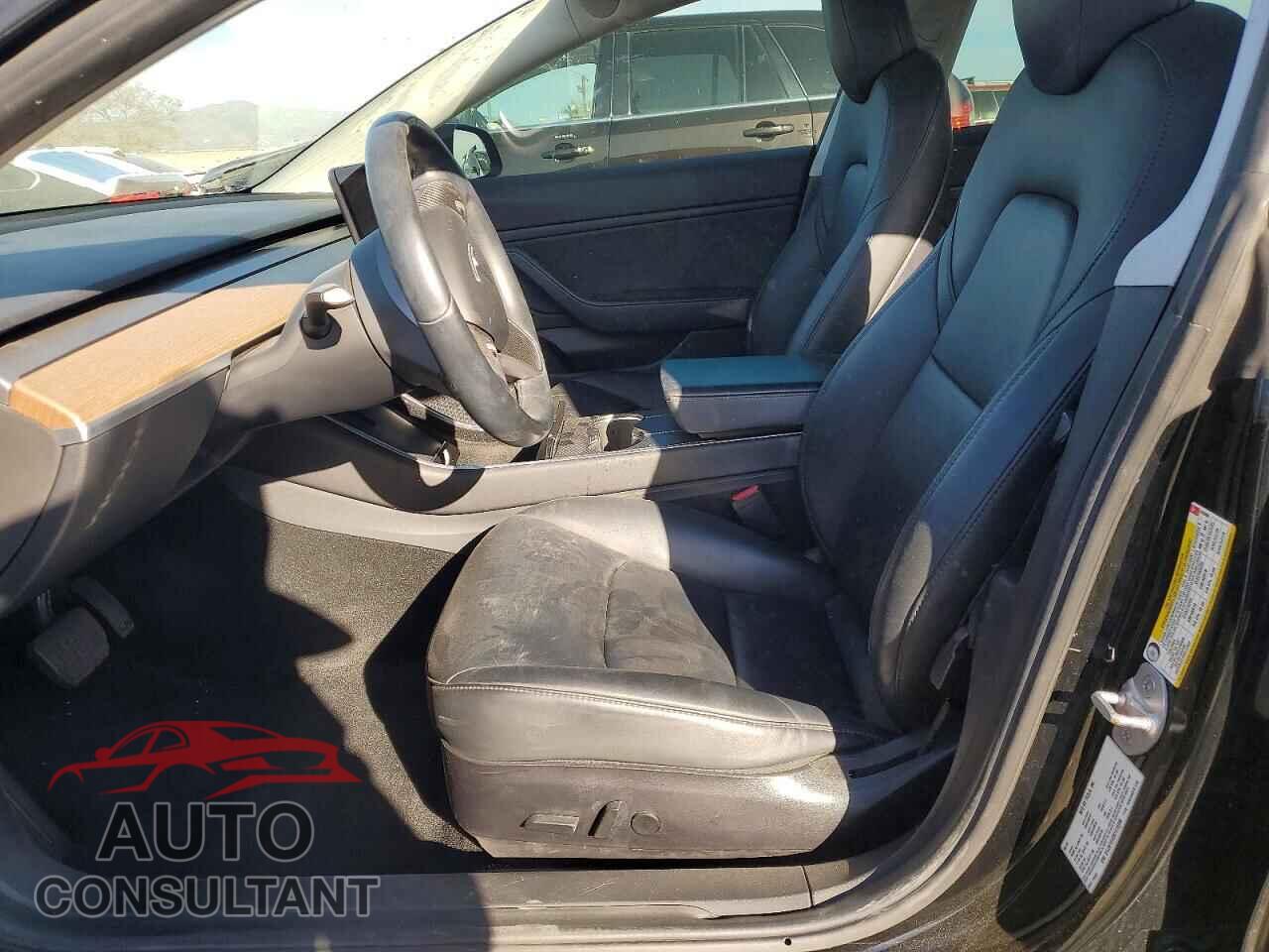TESLA MODEL 3 2019 - 5YJ3E1EA3KF410396