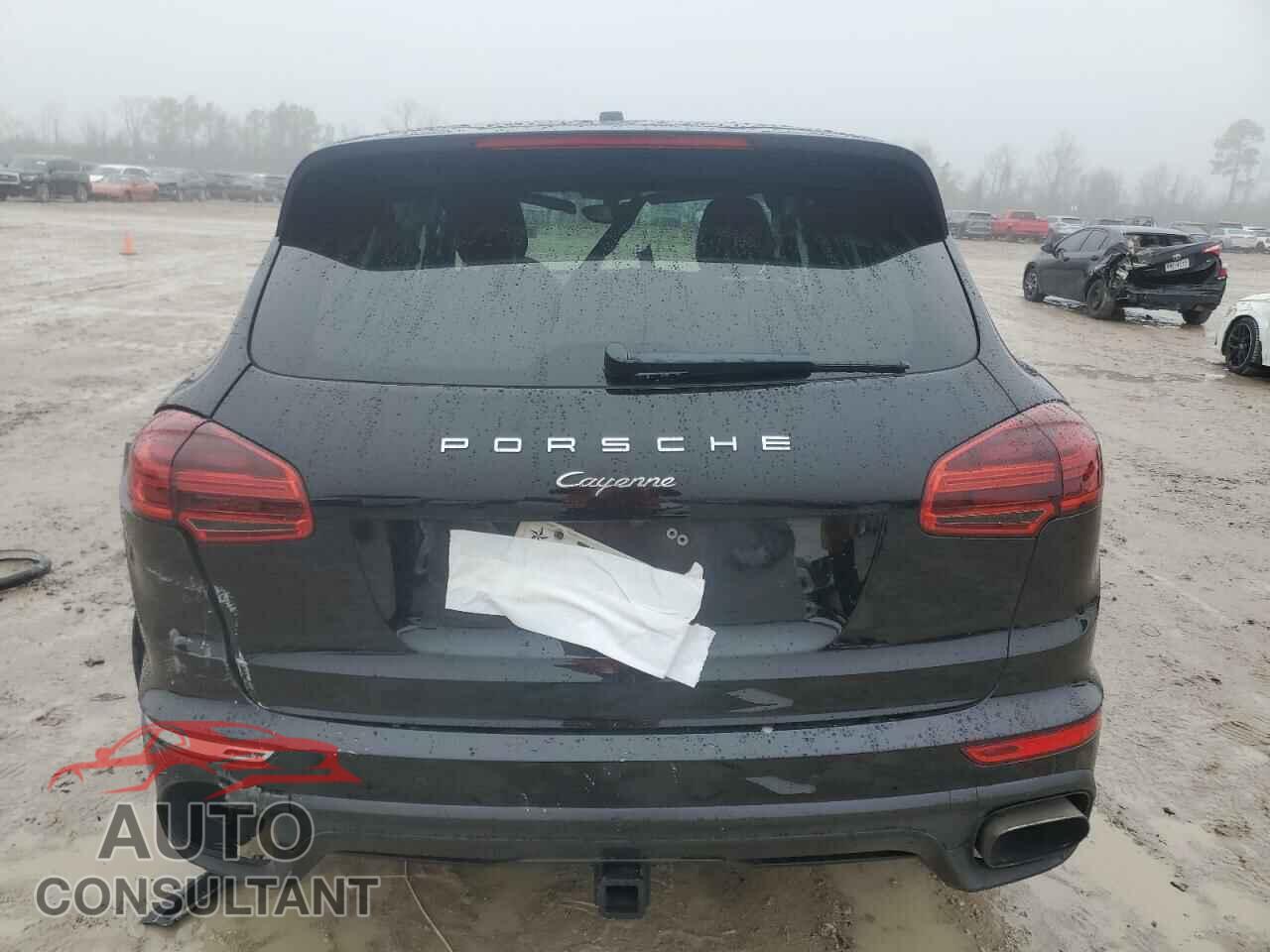 PORSCHE CAYENNE 2017 - WP1AA2A22HKA90764