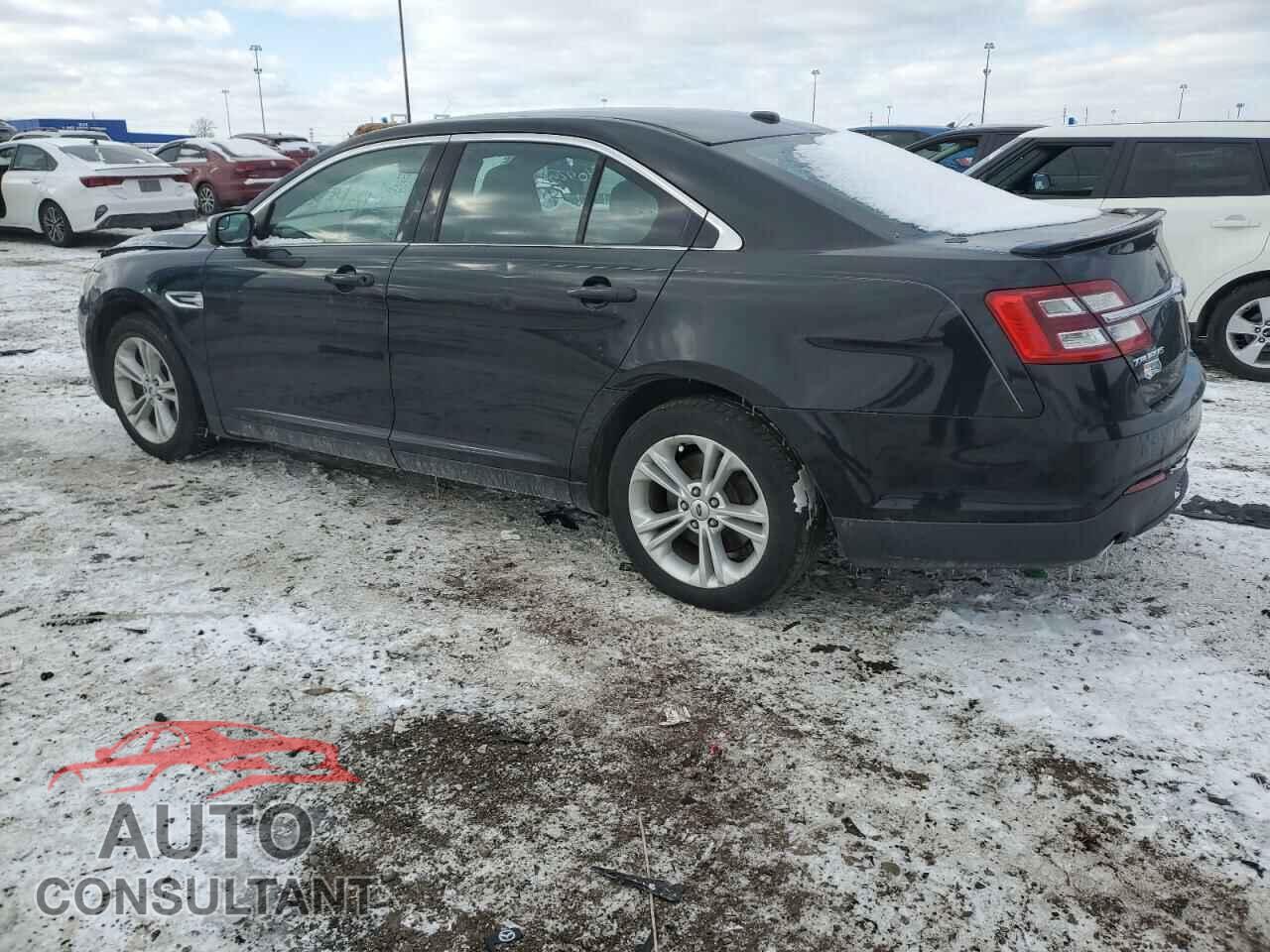 FORD TAURUS 2015 - 1FAHP2E88FG181069