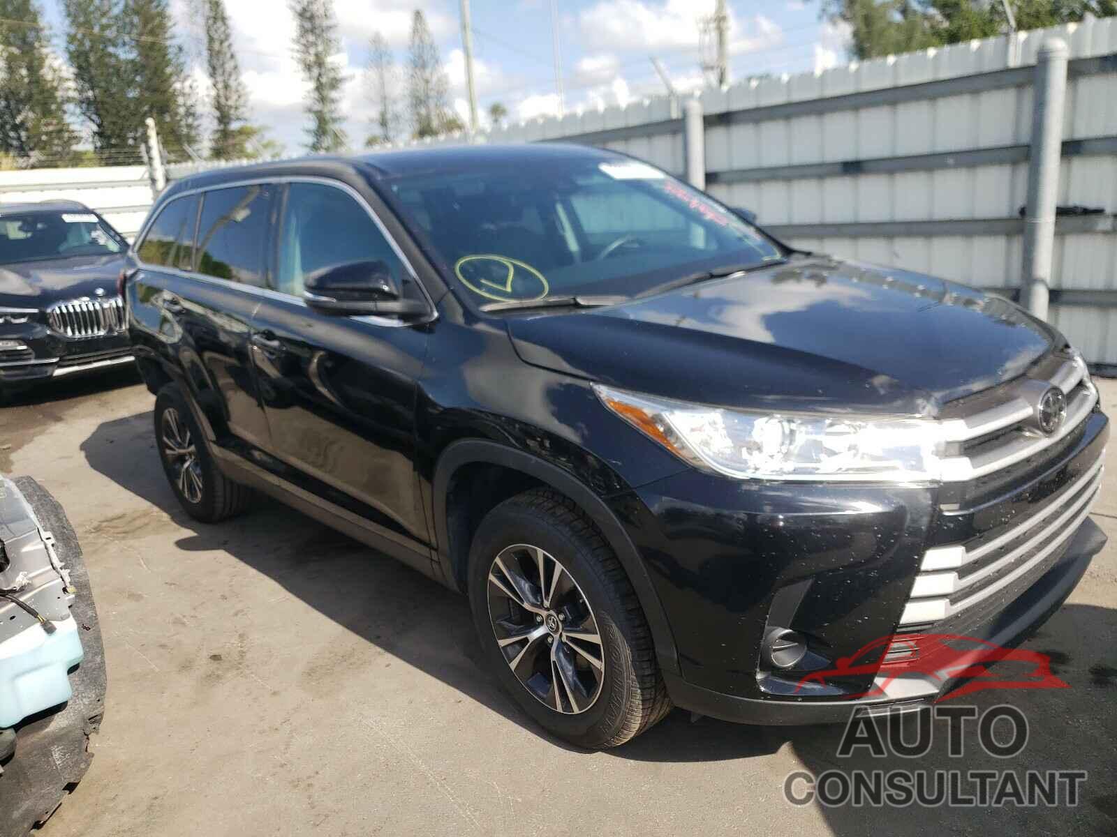 TOYOTA HIGHLANDER 2019 - 5TDZZRFH3KS304065