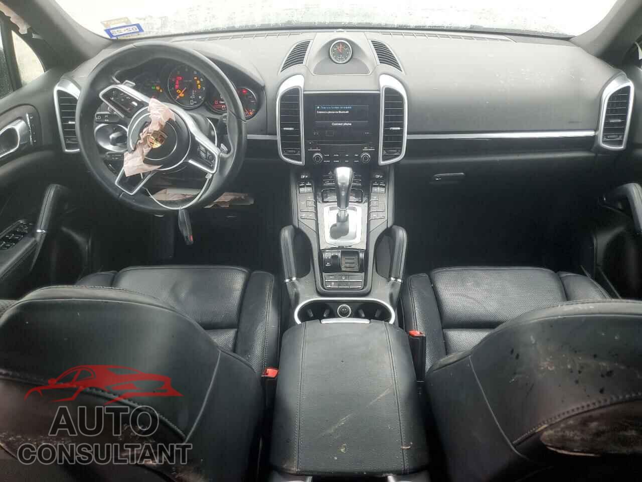 PORSCHE CAYENNE 2017 - WP1AA2A22HKA90764