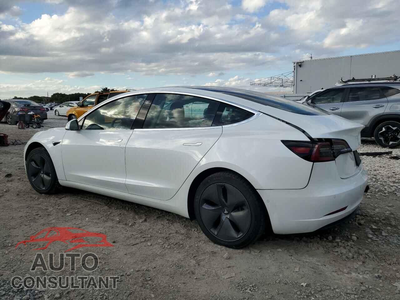 TESLA MODEL 3 2019 - 5YJ3E1EA0KF485718