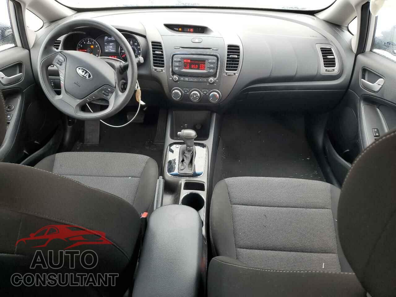 KIA FORTE 2017 - 3KPFK4A78HE142557